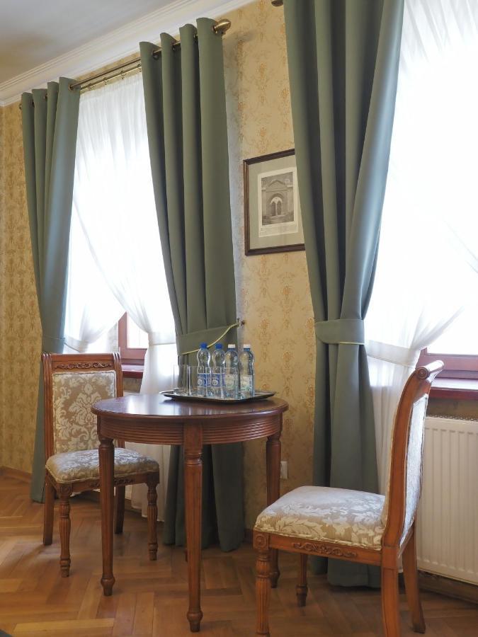 Hotel Sarmata Zespol Dworski Sandomierz Buitenkant foto