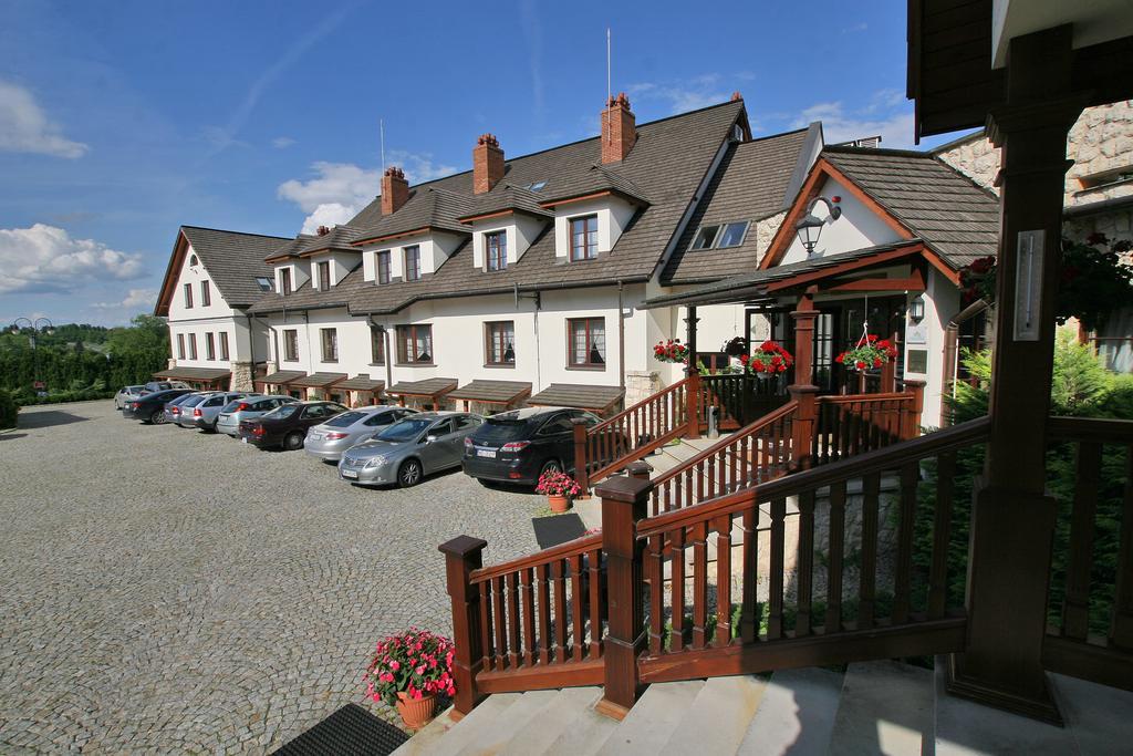 Hotel Sarmata Zespol Dworski Sandomierz Buitenkant foto