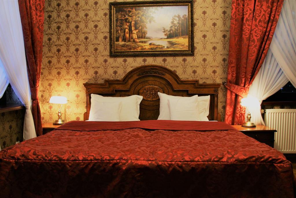 Hotel Sarmata Zespol Dworski Sandomierz Buitenkant foto